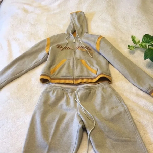 pelle pelle marc buchanan gray tracksuit, pelle pelle store, pelle pelle jacket, gray tracksuit