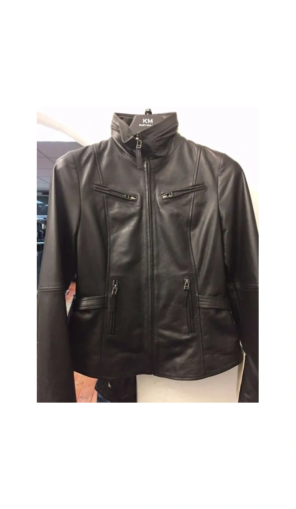 PELLE PELLE WOMENS BLACK LEATHER JACKET